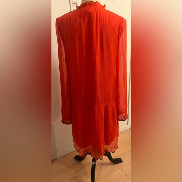 NWOT Lucy & Laurel Dress Embroidered Red Medium - Picture 4 of 8